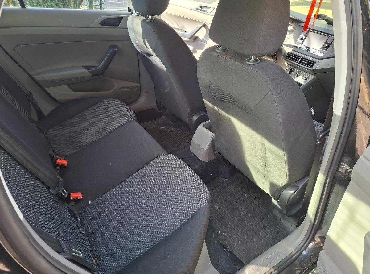 Foto de VOLKSWAGEN VIRTUS Trendline 1.6 automático 2019, color negro, en San Juan