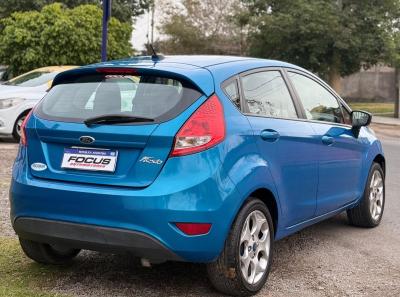 Miniatura de FORD FIESTA Titanium