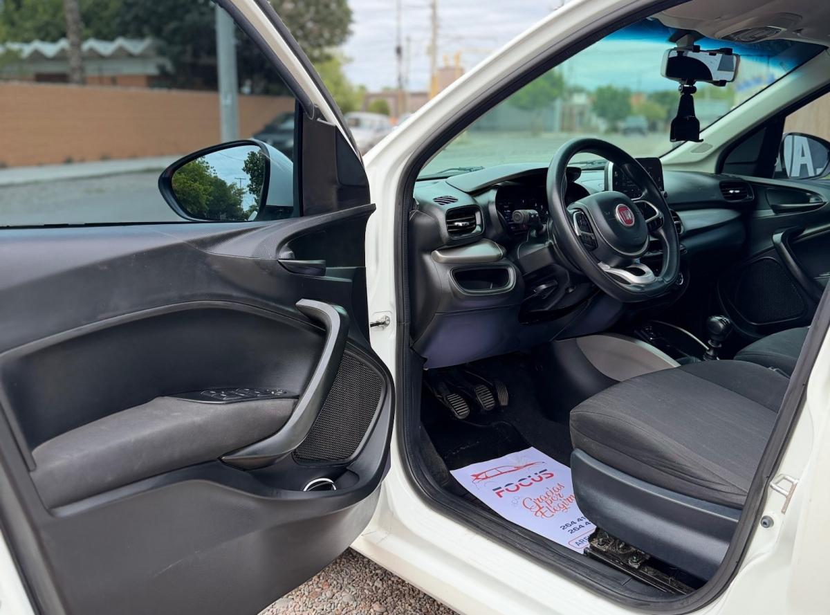 Foto de FIAT ARGO Drive 2020, color blanco, en San Juan