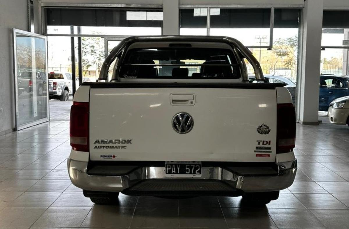 Foto de VOLKSWAGEN AMAROK Highline pack 2.0 TDI 2015, color blanco, en San Juan