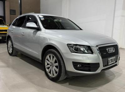 Miniatura de AUDI Q5 Quattro 2.0T