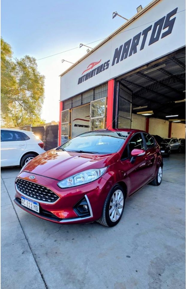 Foto de FORD FIESTA Se 1.6 manual 2018, color sin color especificado, en San Juan