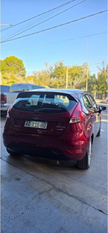 Foto de FORD FIESTA Se 1.6 manual 2018, color sin color especificado, en San Juan
