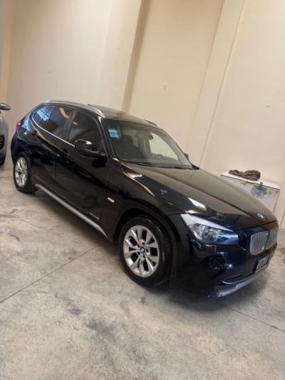 Foto de BMW X 1 Xdrive 2.0 Nafta 2011, color negro, en San Juan