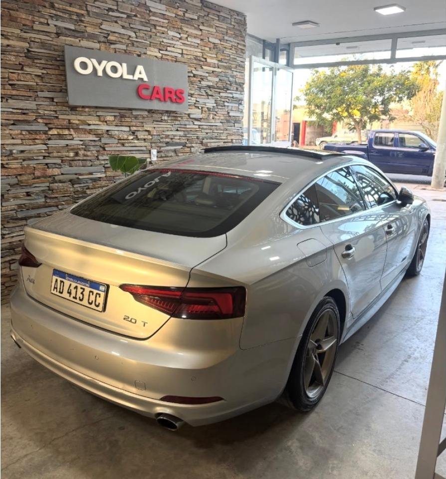 Foto de AUDI A5 A5 2.0 turbo Sportback 2018, color gris, en San Juan