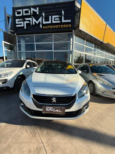 Foto de PEUGEOT 308 308	1,6 THP FELINE TIPTRONIC 2018, color blanco, en San Juan