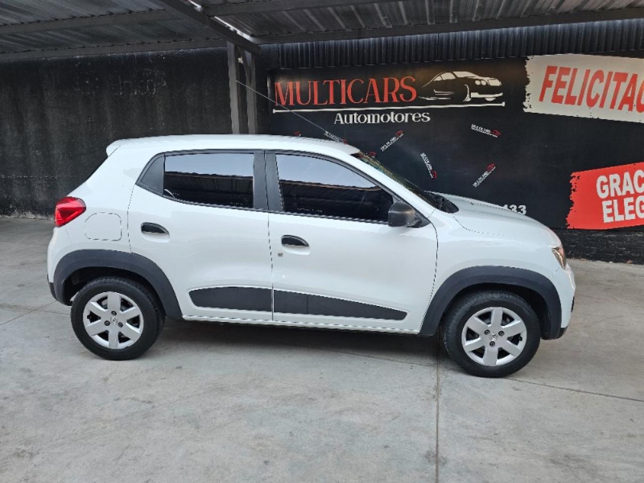 Foto de RENAULT KWID Zen 1.0 2019, color sin color especificado, en San Juan