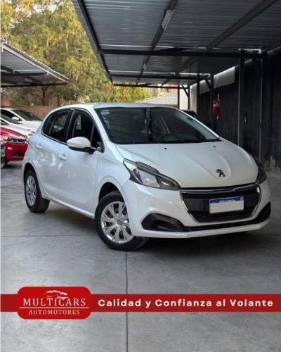 Foto de PEUGEOT 208 Active 1.6 2018, color sin color especificado, en San Juan