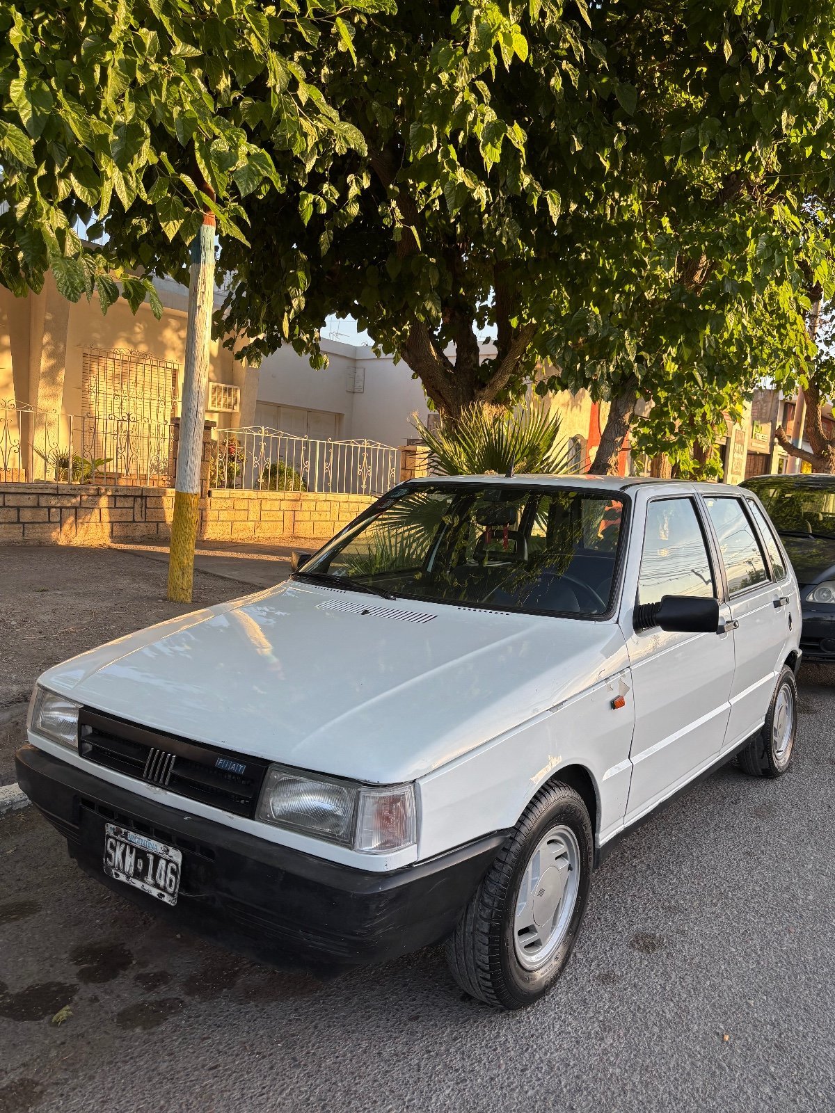 Foto de FIAT UNO 1994, color blanco, en San Juan