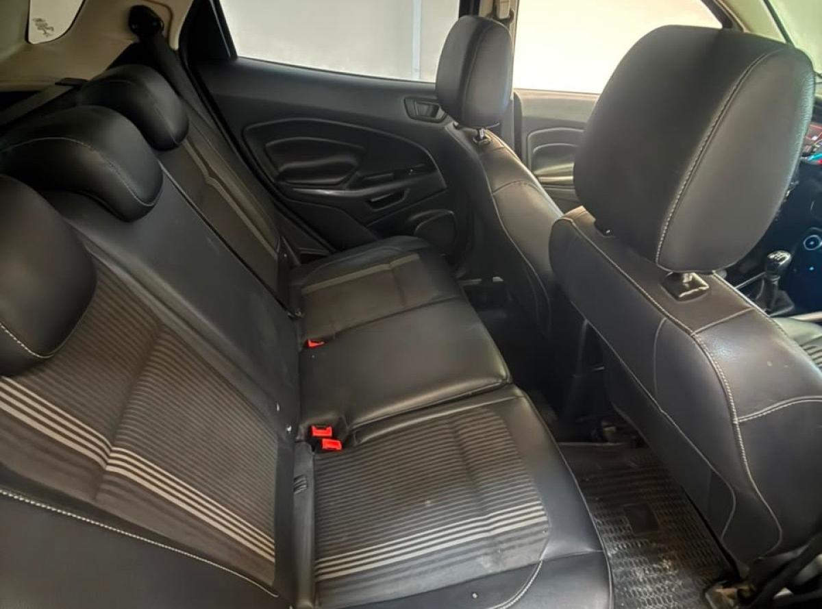 Foto de FORD ECO SPORT Freestyle 2018, color marron, en San Juan