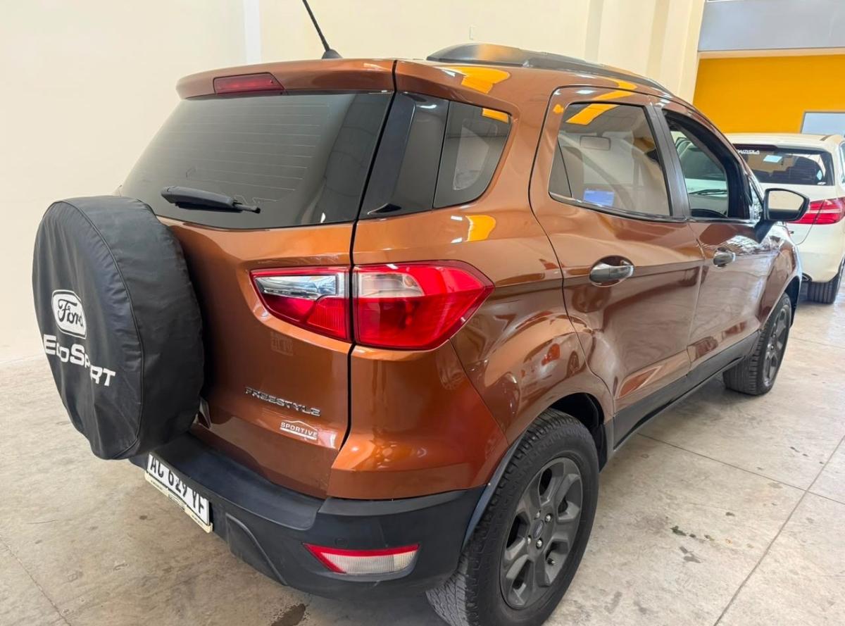 Foto de FORD ECO SPORT Freestyle 2018, color marron, en San Juan