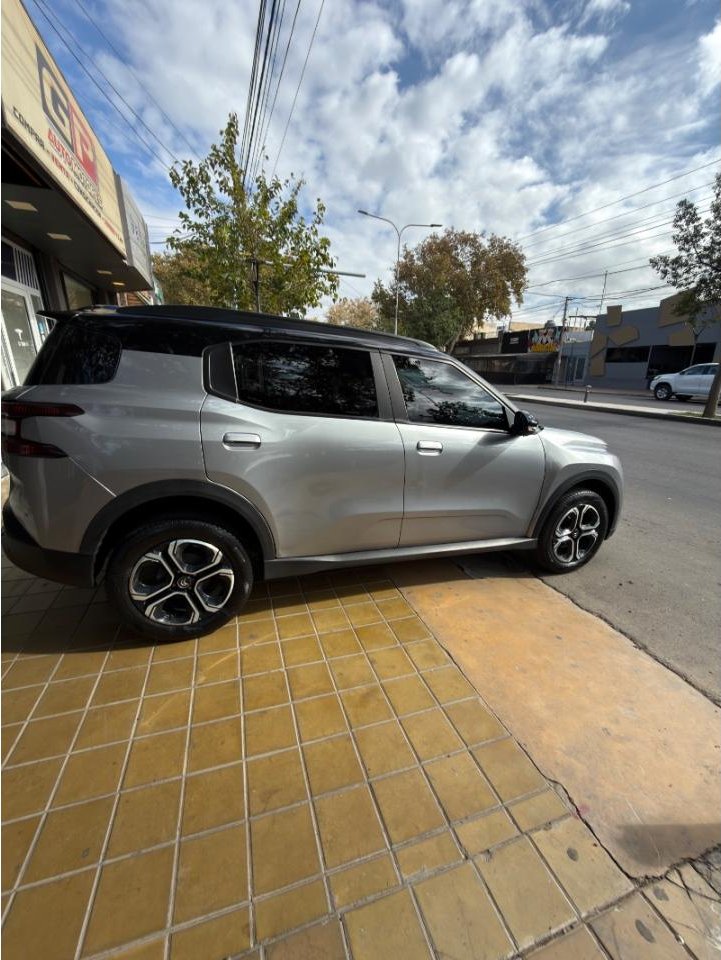 Foto de CITROEN C 3 AIRCROSS C3 Aircross shine 2026, color sin color especificado, en San Juan