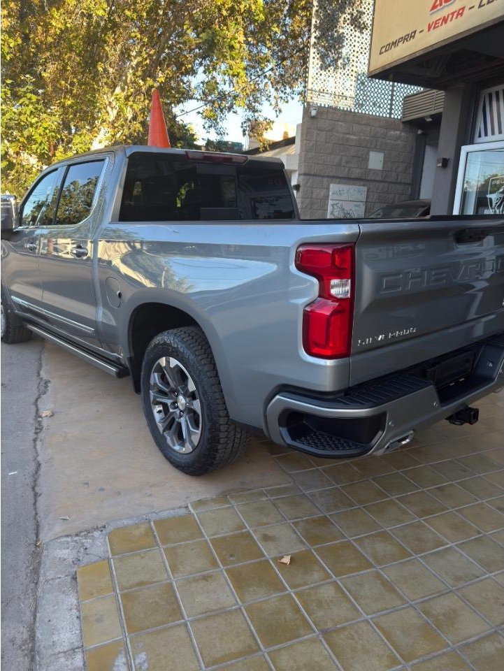 Foto de CHEVROLET PICK-UP SILVERADO SILVERADO HC 2026, color sin color especificado, en San Juan