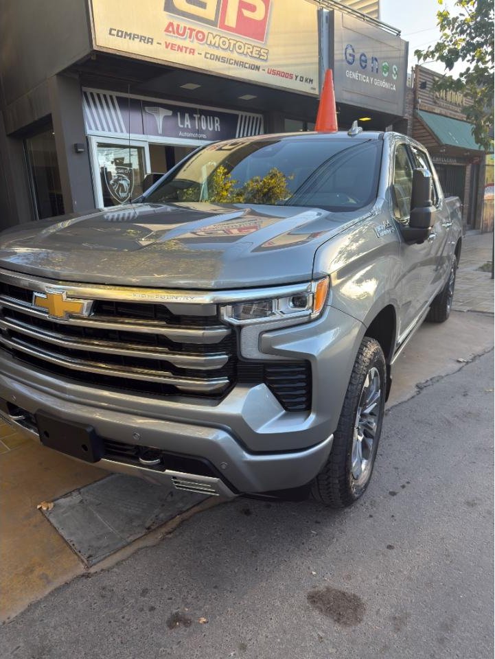 Foto de CHEVROLET PICK-UP SILVERADO SILVERADO HC 2026, color sin color especificado, en San Juan