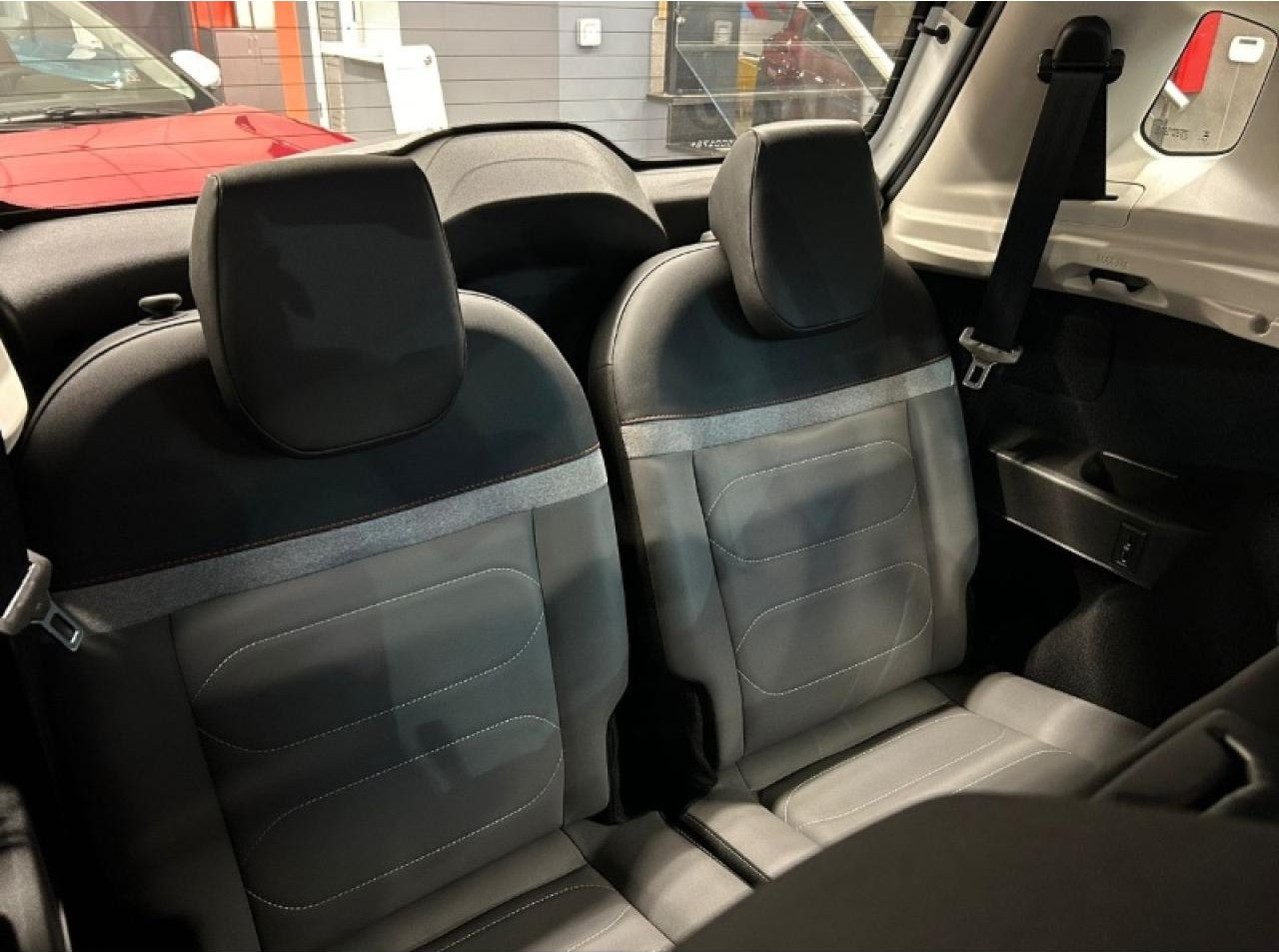 Foto de CITROEN C 3 AIRCROSS Shine 7 asientos At 2025, color sin color especificado, en San Juan