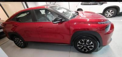 Miniatura de CITROEN BASALT Shine AT t200