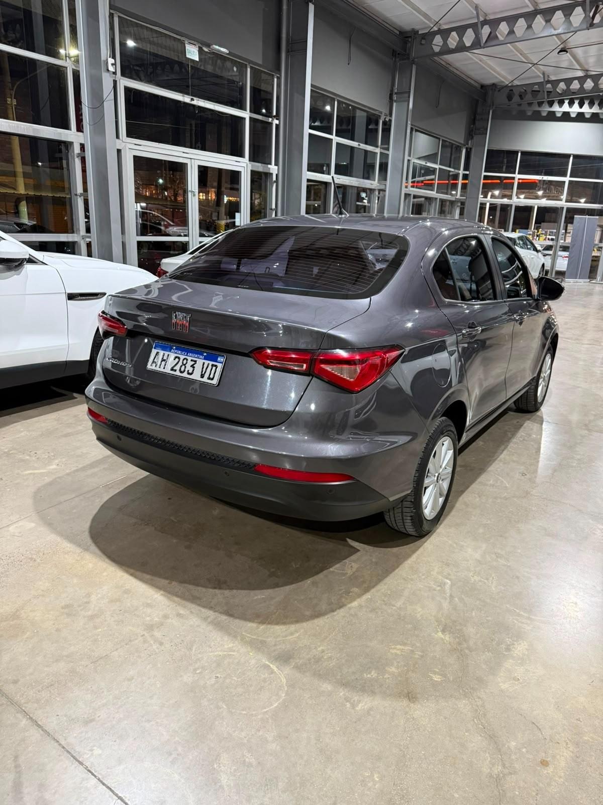Foto de FIAT CRONOS LIKE 1.3 GSE BZ 2025, color gris, en San Juan