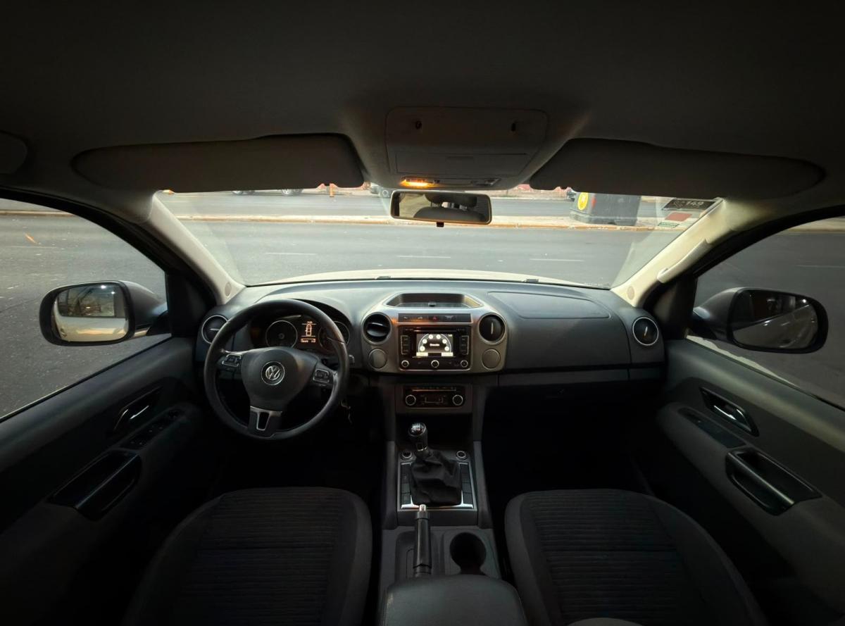 Foto de VOLKSWAGEN AMAROK highline 2014, color marron, en San Juan