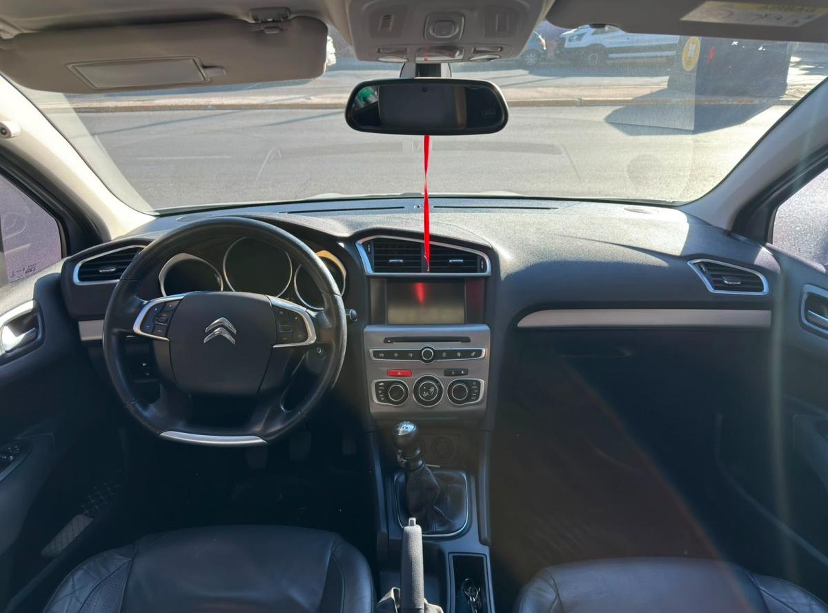 Foto de CITROEN C 4 Lounge HDi Feel Pack 2017, color plata, en San Juan