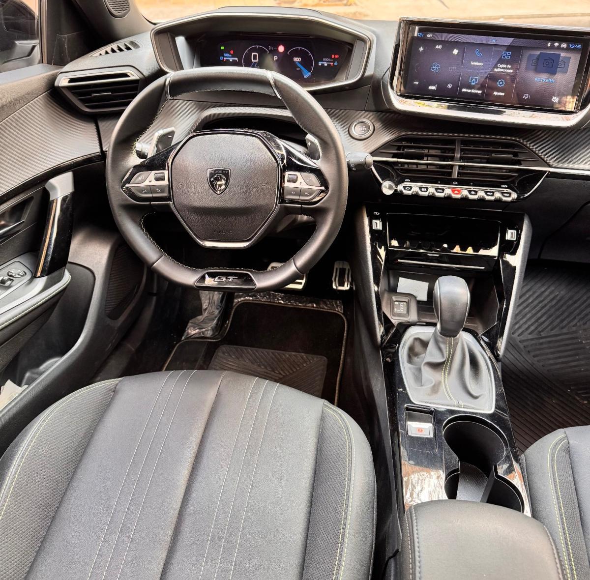 Foto de PEUGEOT 2008 2008 GT 1.0 T 2025, color blanco, en San Juan