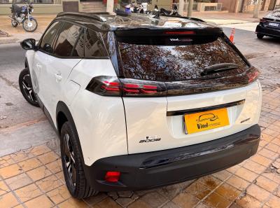 Miniatura de PEUGEOT 2008 2008 GT 1.0 T