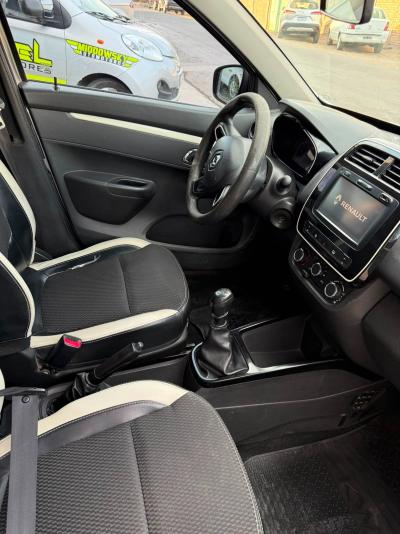 Miniatura de RENAULT KWID ICONIC 1,0