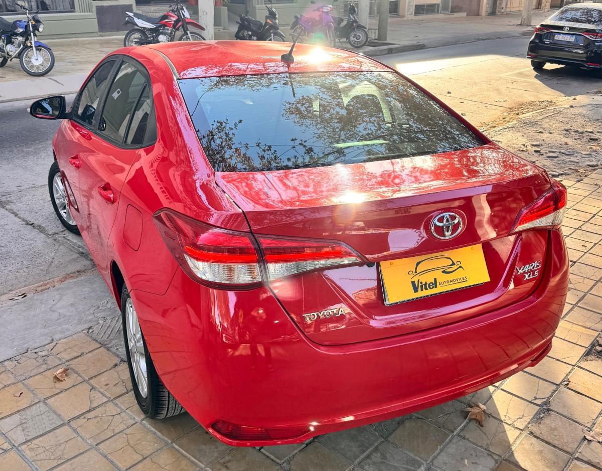 Foto de TOYOTA YARIS Xls 2018, color rojo, en San Juan