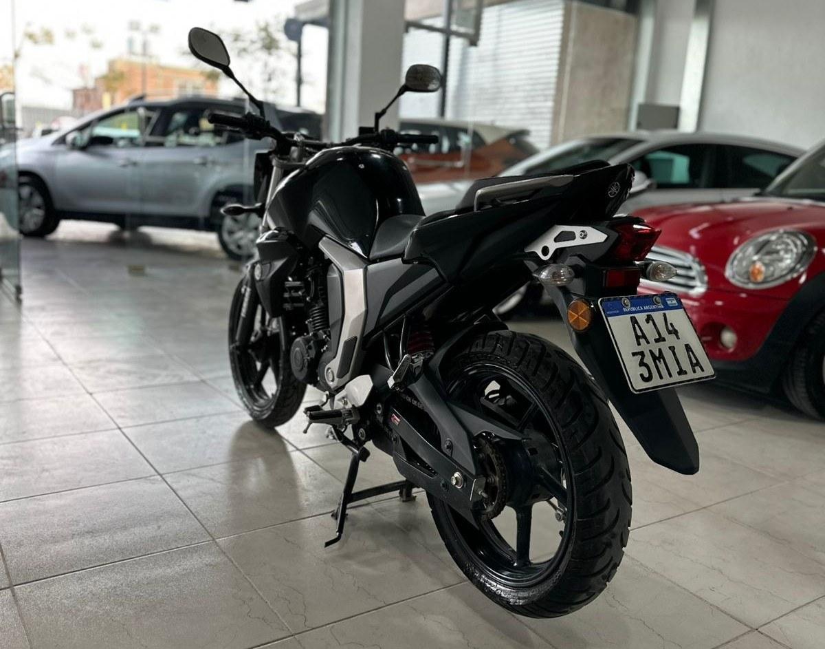 Foto de YAMAHA CALLE FZ FI 2.0 2022, color negro, en San Juan