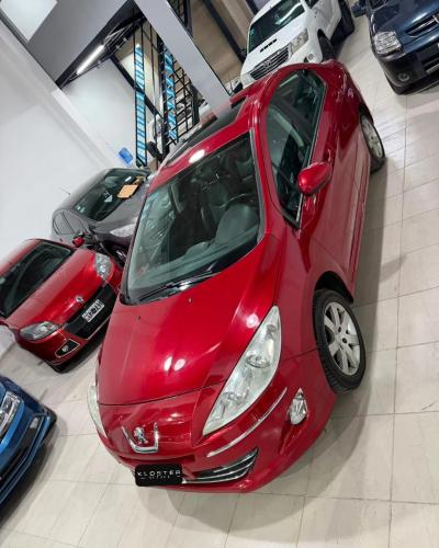 Miniatura de PEUGEOT 408 ALLURE HDI 2013