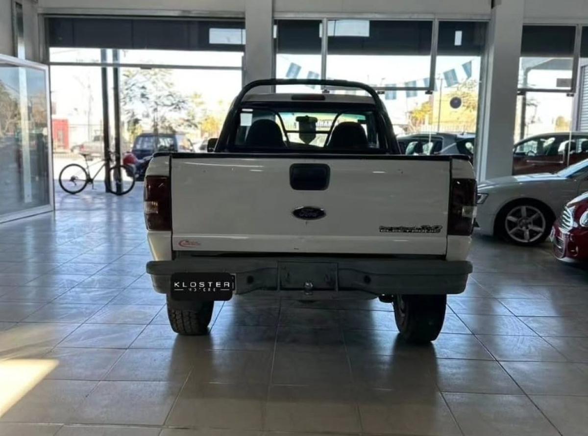 Foto de FORD RANGER CS 4X2 F-TRUCK 3.0 2007, color sin color especificado, en San Juan