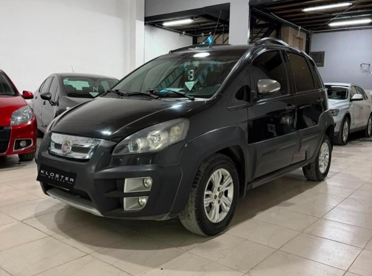Foto de FIAT IDEA ADVENTURE 1.6 16V 2013, color sin color especificado, en San Juan