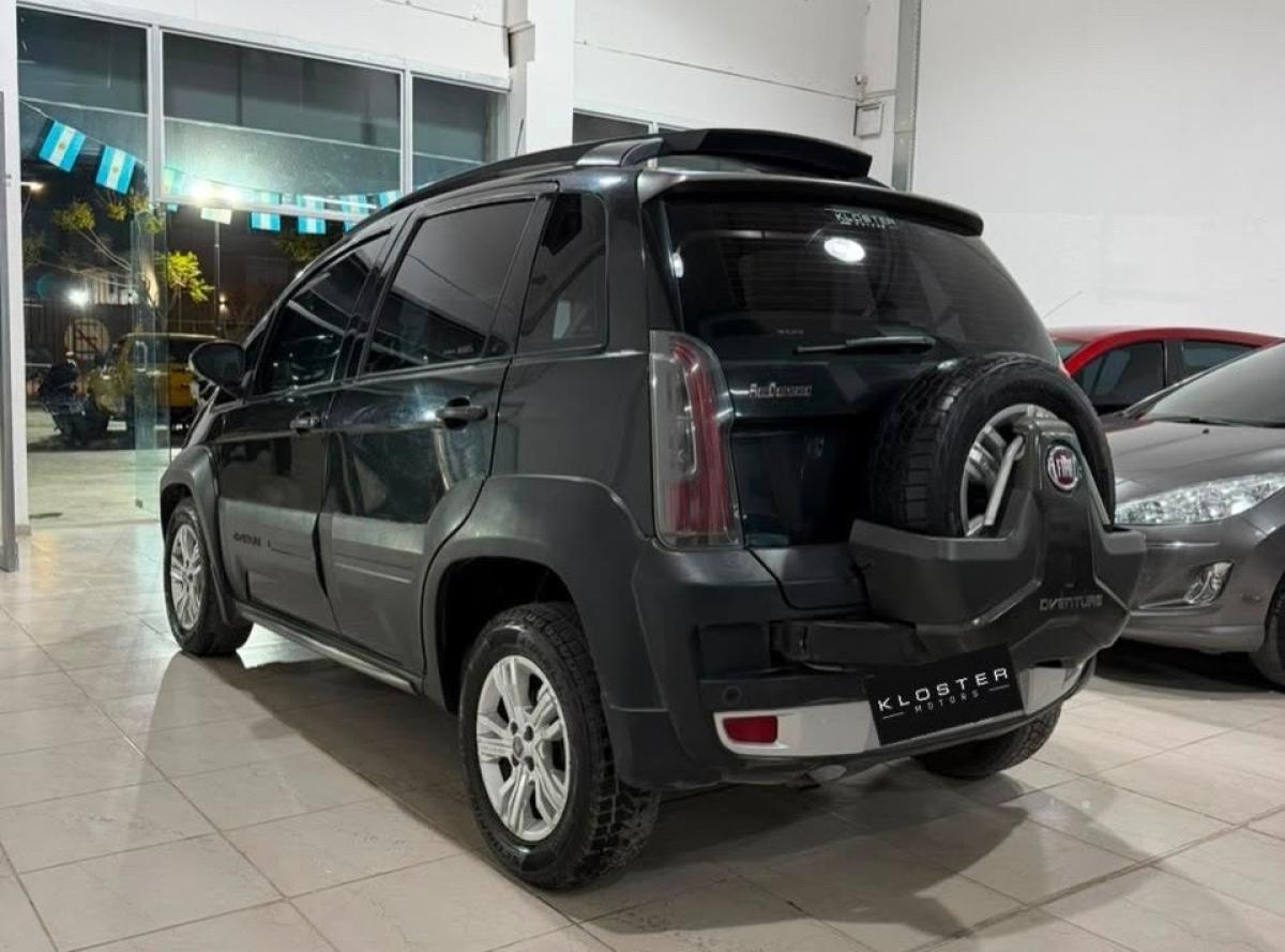 Foto de FIAT IDEA ADVENTURE 1.6 16V 2013, color sin color especificado, en San Juan
