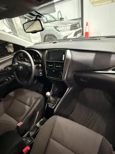 Miniatura de TOYOTA YARIS XLS 1.5 4PTAS MT