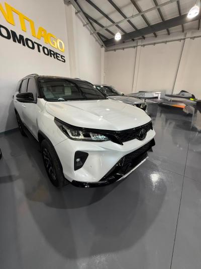 TOYOTA SW4 DIAMOND 2.8 TDI 4X4 AT publicado por Grupo Miodowsky