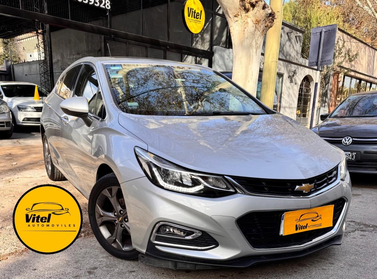 Foto de CHEVROLET CRUZE Ltz 1.4 t AT 2017, color gris, en San Juan