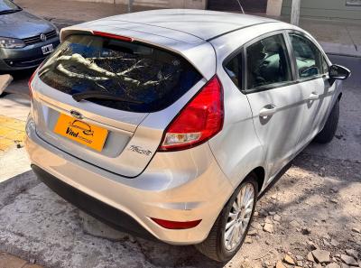 Foto de FORD FIESTA Se 2016, color gris, en San Juan