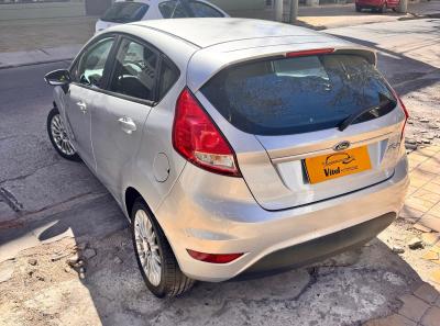 Foto de FORD FIESTA Se 2016, color gris, en San Juan