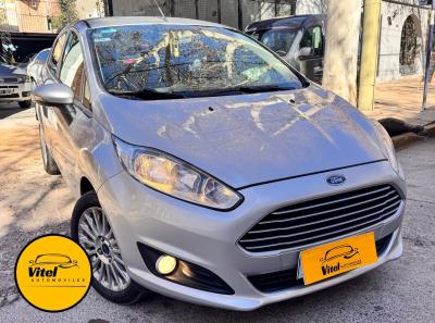 Foto de FORD FIESTA Se 2016, color gris, en San Juan