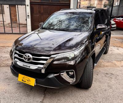 Foto de TOYOTA SW4 Srx 2019, color marron, en San Juan