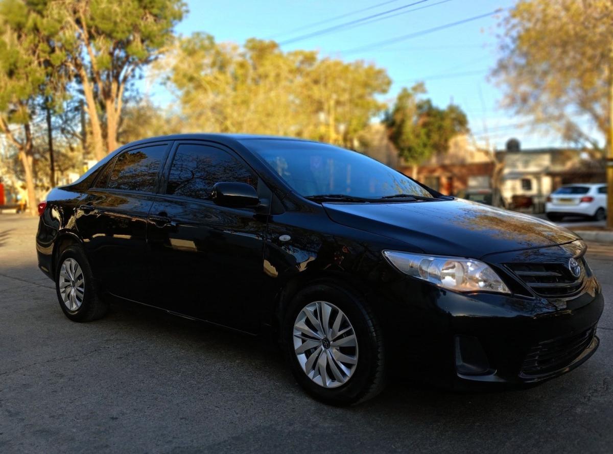 Foto de TOYOTA COROLLA xli 2012, color negro, en San Juan