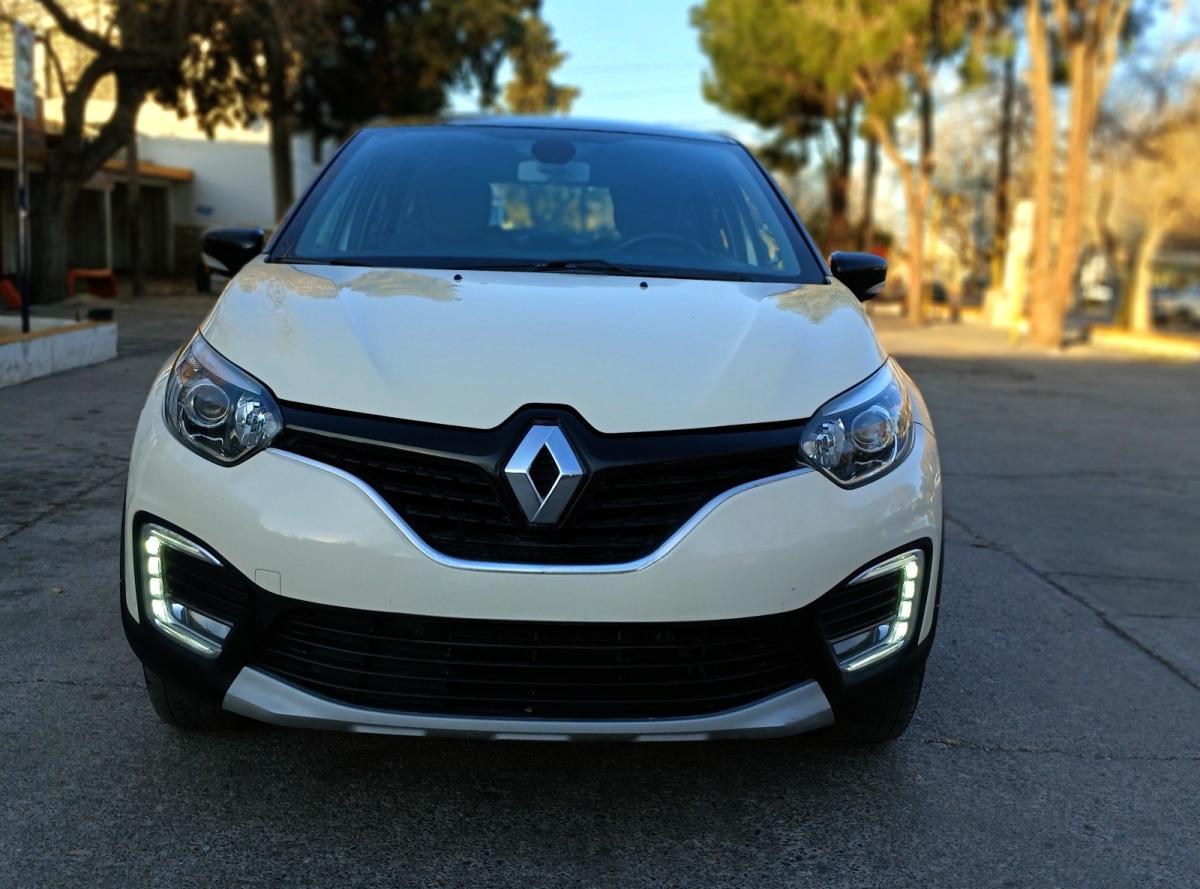 Foto de RENAULT CAPTUR 2019, color sin color especificado, en San Juan