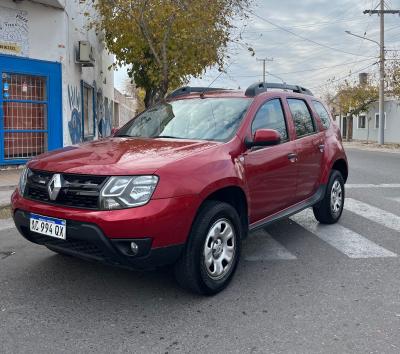 Foto de RENAULT DUSTER DYNAMIQUE 2018, color rojo, en San Juan