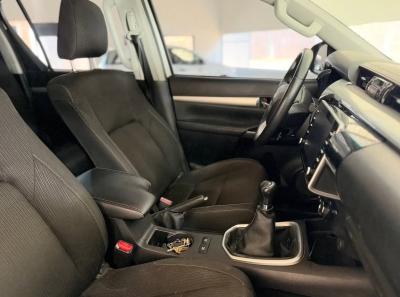 Miniatura de TOYOTA HILUX SRV 4X4