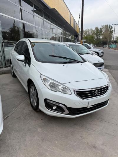 Foto de PEUGEOT 408 ALLURE 1.6 HDI MT 2017, color blanco, en San Juan