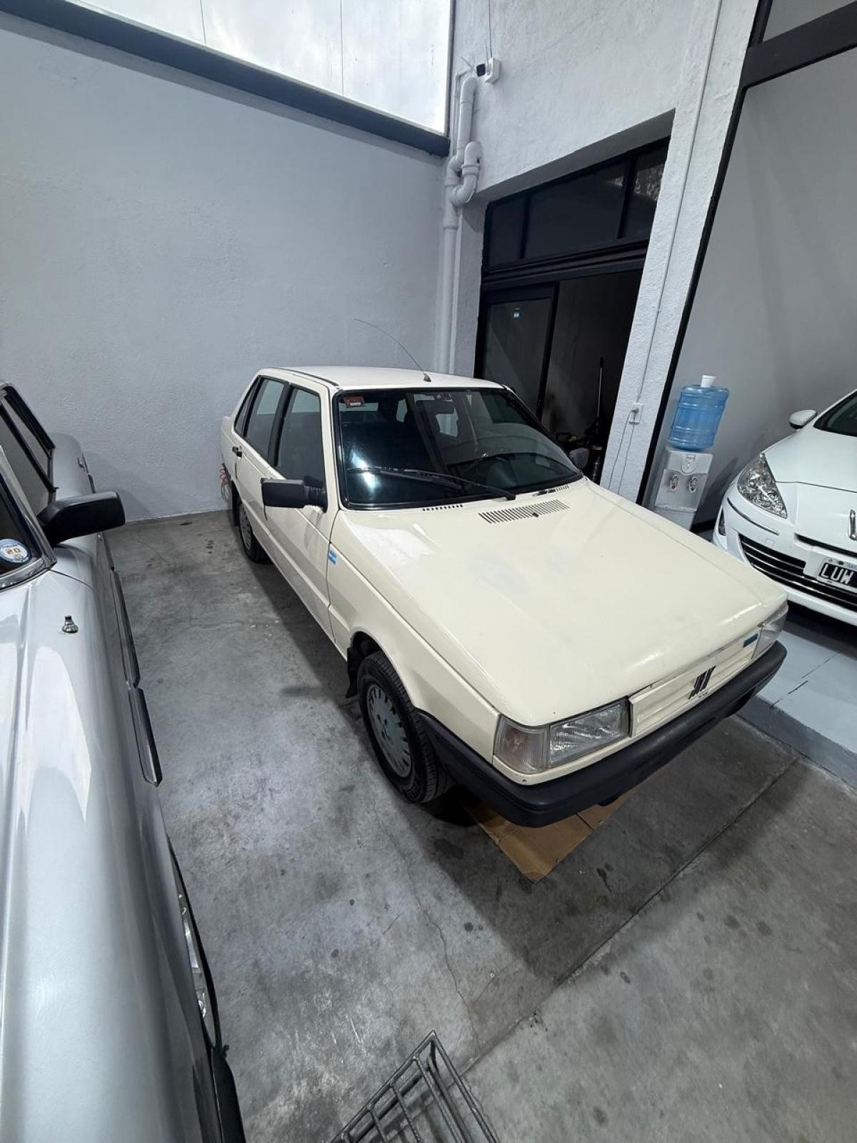 Foto de FIAT DUNA 1,7 SD 1995, color blanco, en San Juan