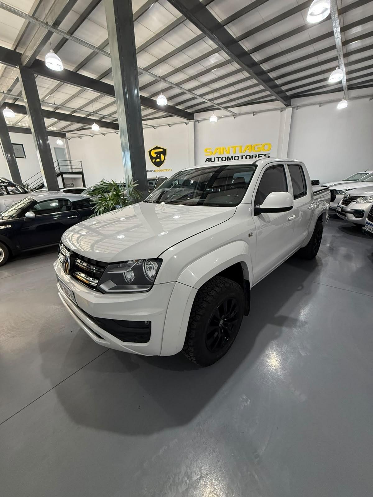 Foto de VOLKSWAGEN AMAROK DC V6 CONFORLINE 3,0L 258CV TDI 4X4 2022, color blanco, en San Juan