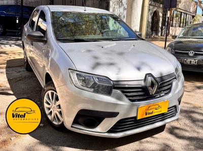 Foto de RENAULT LOGAN Live 1.6 2022, color gris, en San Juan