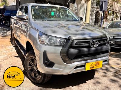 Foto de VOLKSWAGEN AMAROK Trenline 2021, color gris, en San Juan