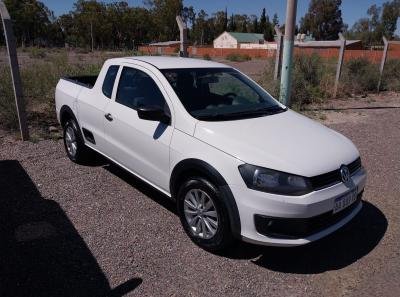 Foto de VOLKSWAGEN SAVEIRO Safety C/Extendida 2016, color blanco, en San Juan