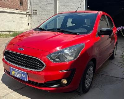 Foto de FORD KA S 2019, color rojo, en San Juan
